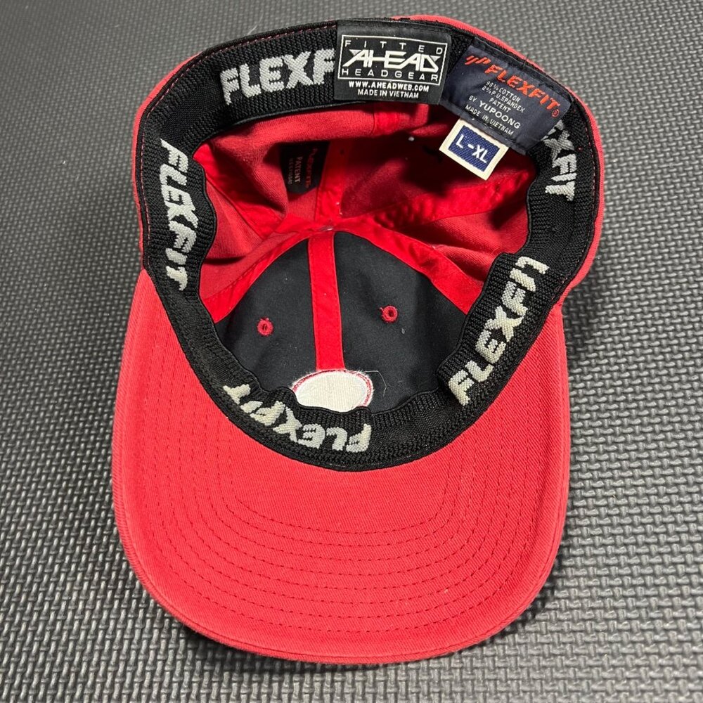 Lone Pine Country Club Red Flexfit Fitted Baseball Cap L/XL Cotton Blend Vietnam - Picture 5 of 5